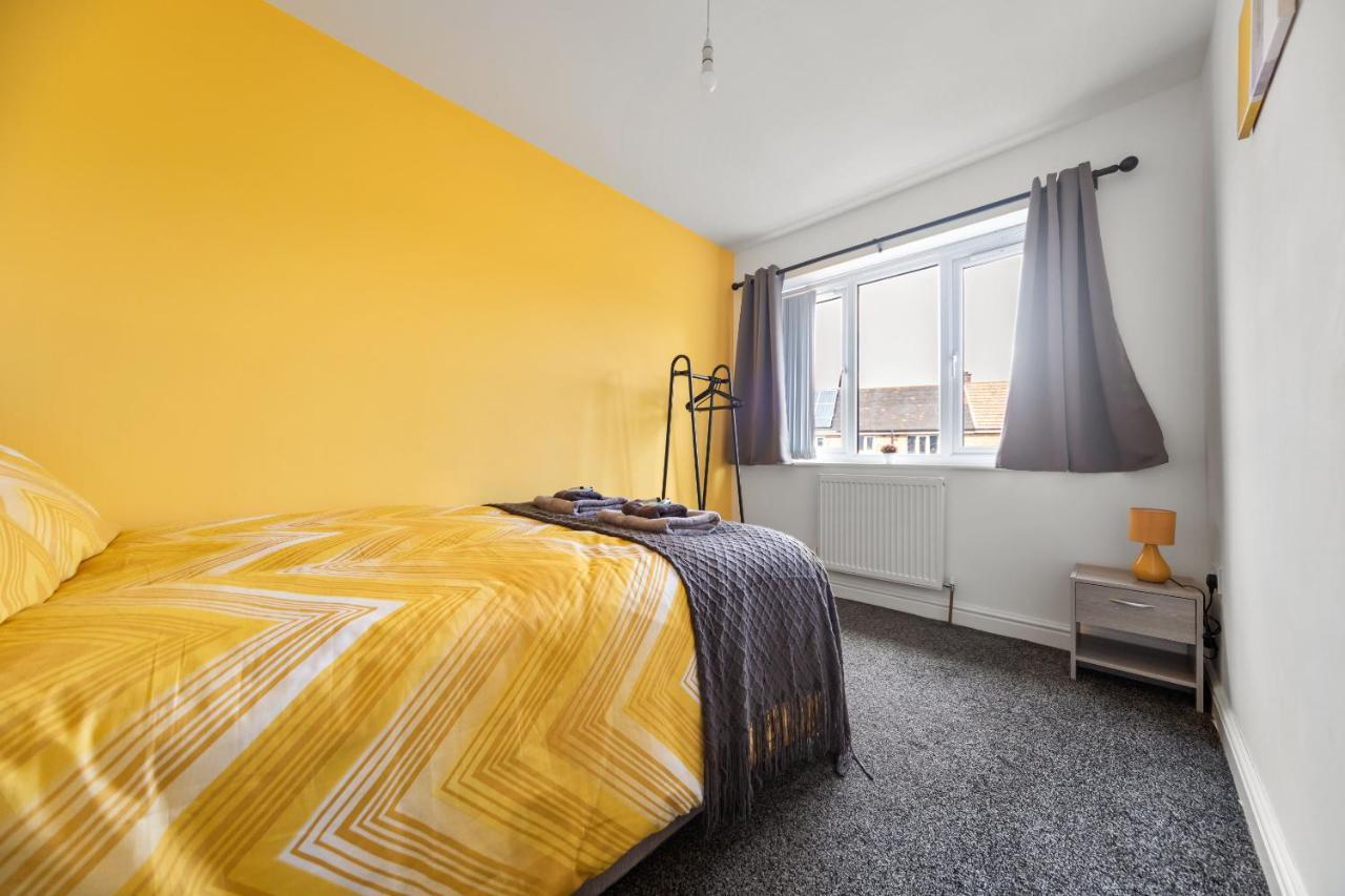 Exclusive House For Contractors And Families Villa Bradford  Buitenkant foto